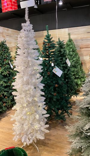 Xmas Tree 210cm1100tipswhite blossom pine tip + pvc tip6cm/0 - 110-0100272